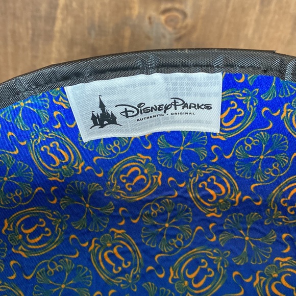 Disneyland Club 33 Mickey Ears Hat NWT - Picture 5 of 5